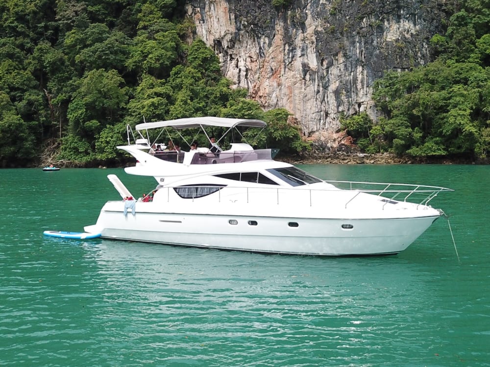 Transfert à Koh Lipe en yacht à moteur – 1h30