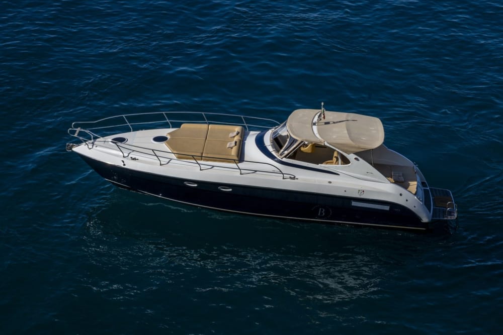 Amalfi Coast Vibes: Full-Day Experience by Private Boat