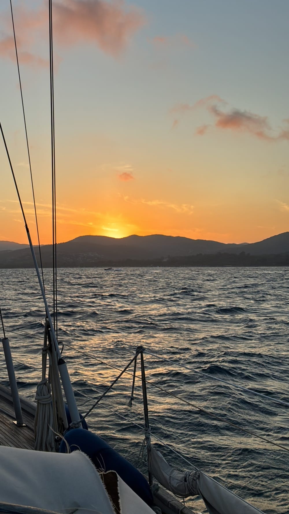 Zonsondergang- en dinercruise in Saint-Tropez