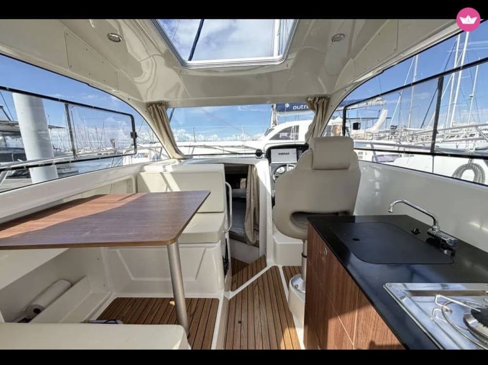 Tour in Barca a Procida con Sosta Bagno e Aperitivo