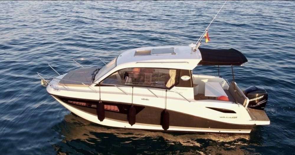 Tour in Barca a Procida con Sosta Bagno e Aperitivo