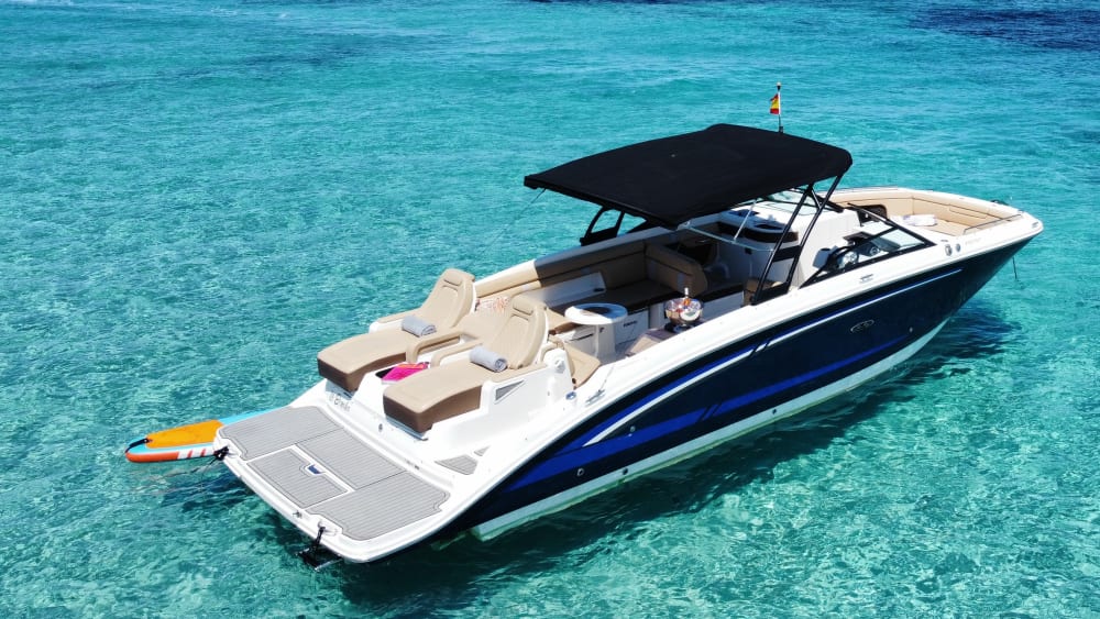 Ganztägige private Yachtkreuzfahrt von Ibiza nach Formentera