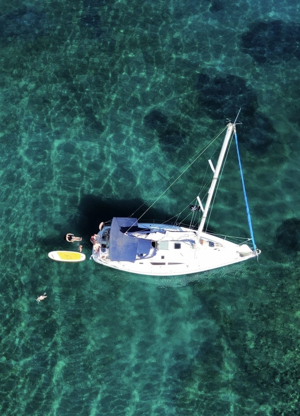 Day trip with the sailboat "Notos" From Chania to Maherida, Thodorou & Lazaretta 
up to 8 people