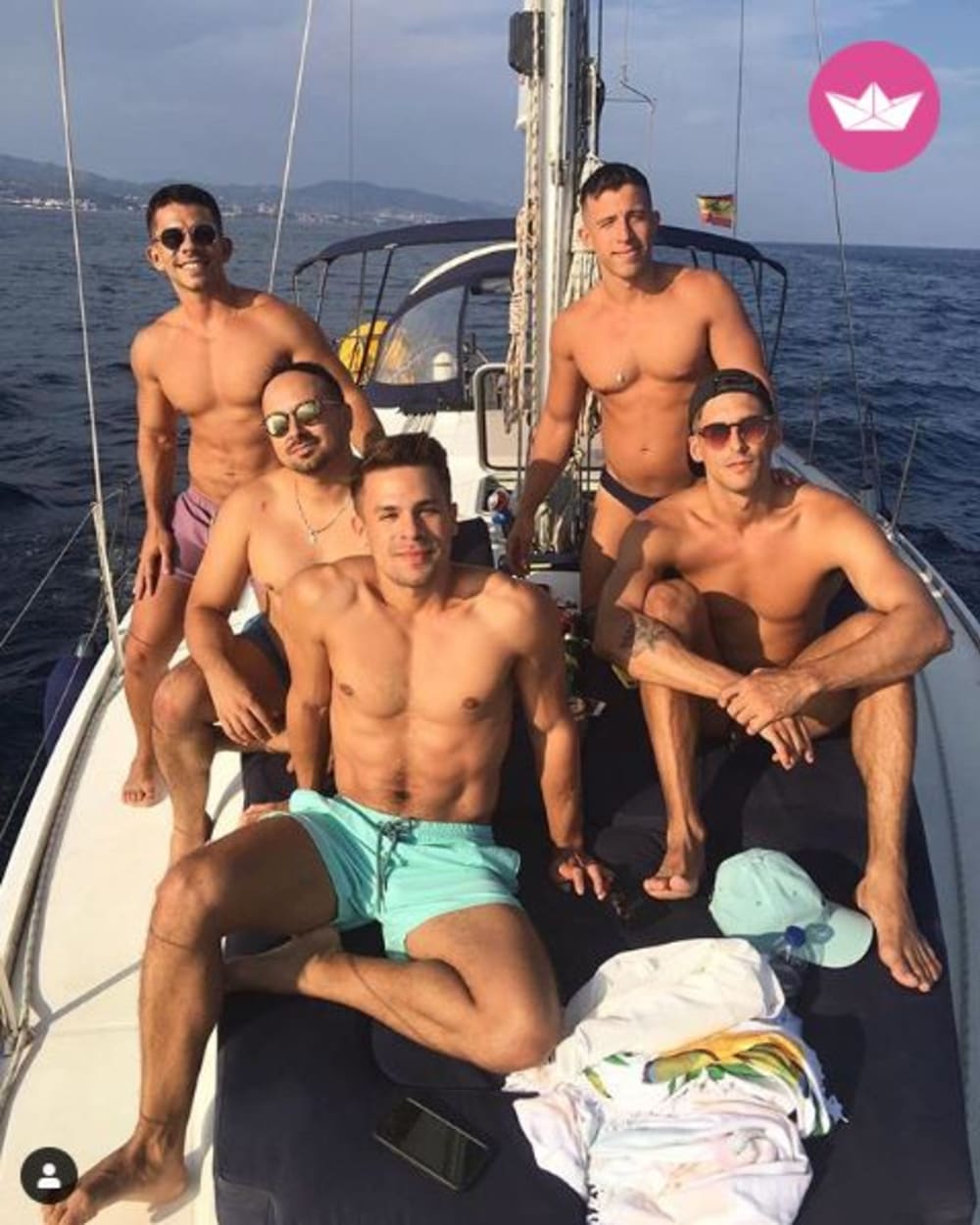 Barcelona Unplugged: 5-stündige Küstenkreuzfahrt mit Schwimmen & Sound