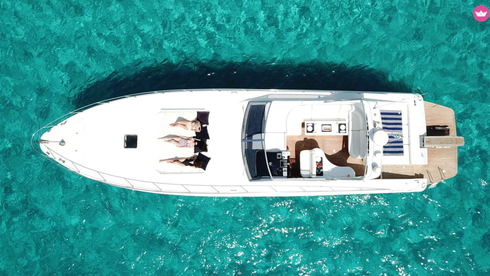 Menies beach - Choironisia cave & Thodorou Island with Babyface yacht – 8- Hour high-speed cruise from Chania