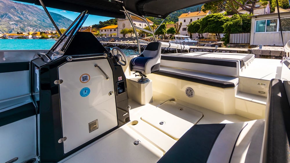 Grotta Azzurra, Hvar e Vis: tour esclusivo di 11 ore in motoscafo da Spalato