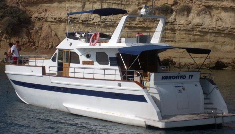 Kreuzfahrt von Paphos zu den Meereshöhlen von Peyia – 4 Stunden