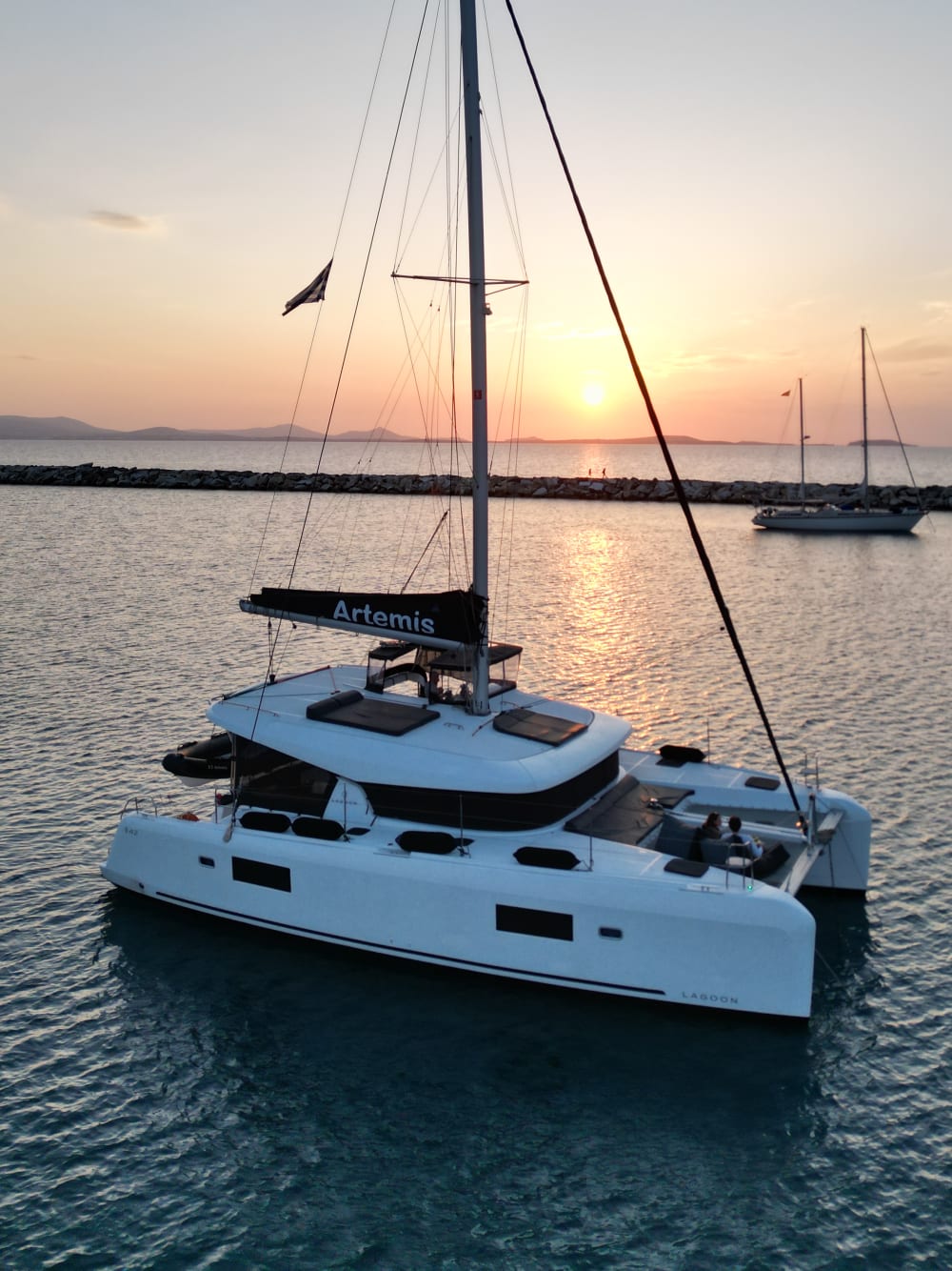 Golden Hour Sailing with Wine and Sunset Views