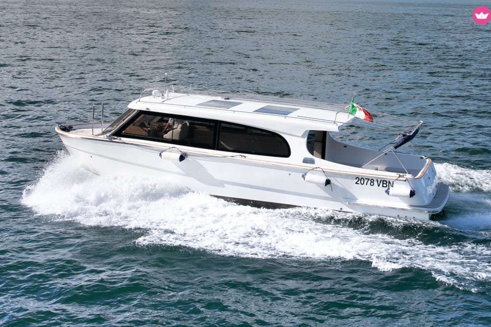 Inselerkundung: Ganztägige Tour zu den Borromäischen Inseln mit Wanderungen, Mittagessen und Schwimmen