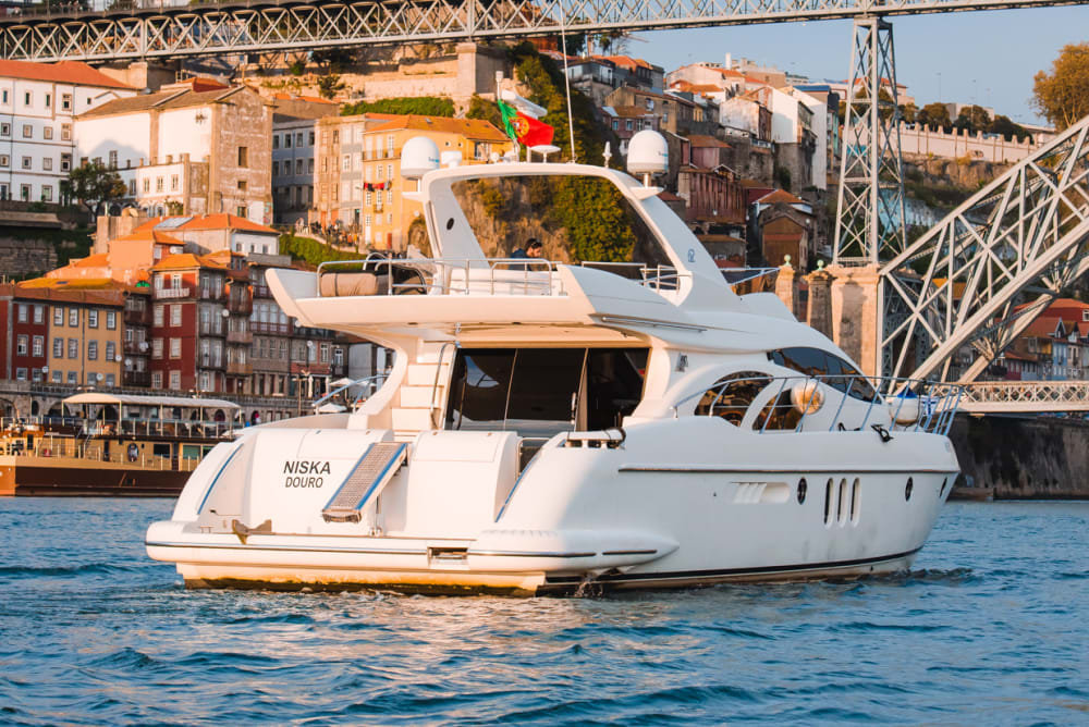 Crucero al atardecer por el Duero: la hora mágica de Oporto en el agua