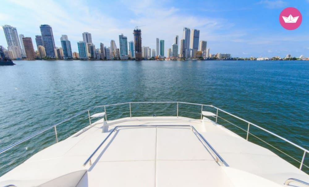 Skyline Lights by Sea: Nachtkreuzfahrt in der Bucht von Cartagena