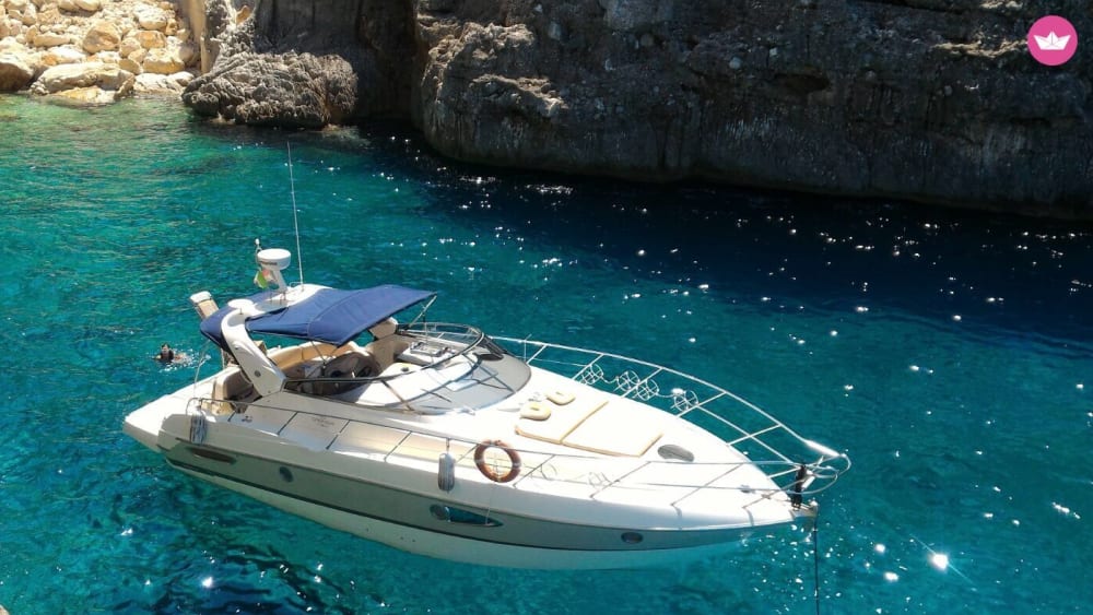 Boat adventure from Poltu Quatu: discover Sardinia's hidden treasures
