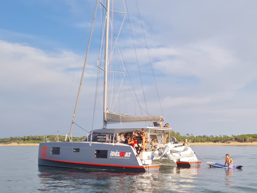 Croisière Magique en Catamaran : Les Trésors de la Côte Atlantique