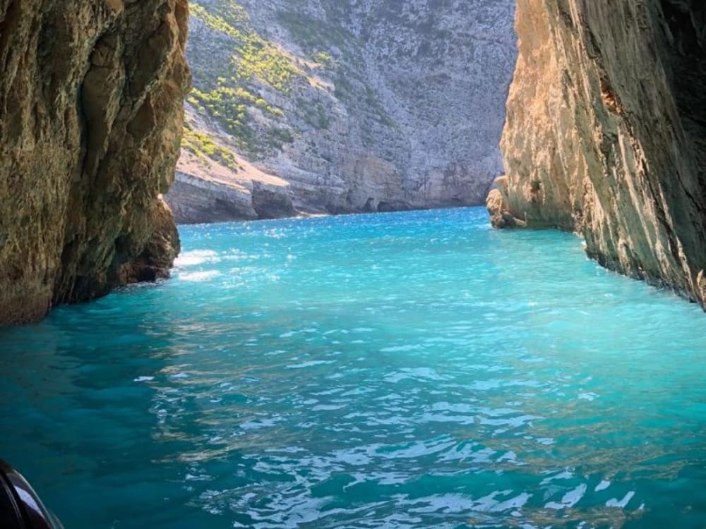 Private Northern Cruise to Shipwreck and Blue Caves with Remote Beach Stops