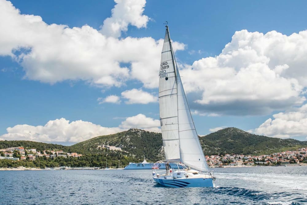 Une journée complète de pure navigation et d'aventure vers l'île de Vis - 10h