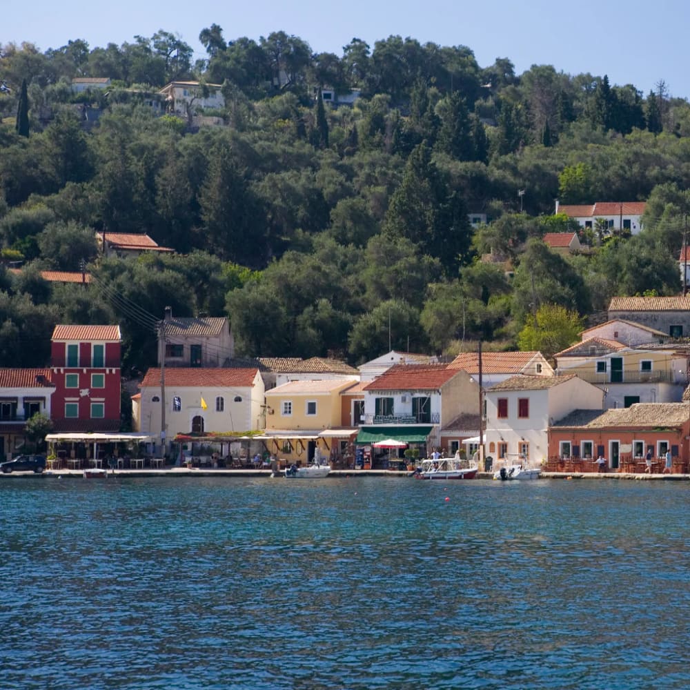 Avventura a Paxos-Antipaxos ed esplorazione delle grotte blu