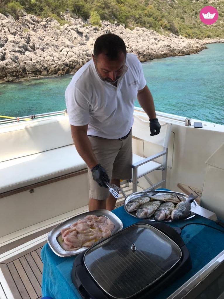 Endless Blue : croisière privée à Kolones au départ de Kalamata