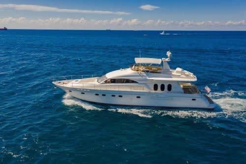 70ft Viking Sunset Cruise Cartagena – Private Flybridge Yacht Experience