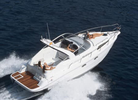 Explore Mandelieu-La Napoule in a half-day: Rent a motorboat for 2h30