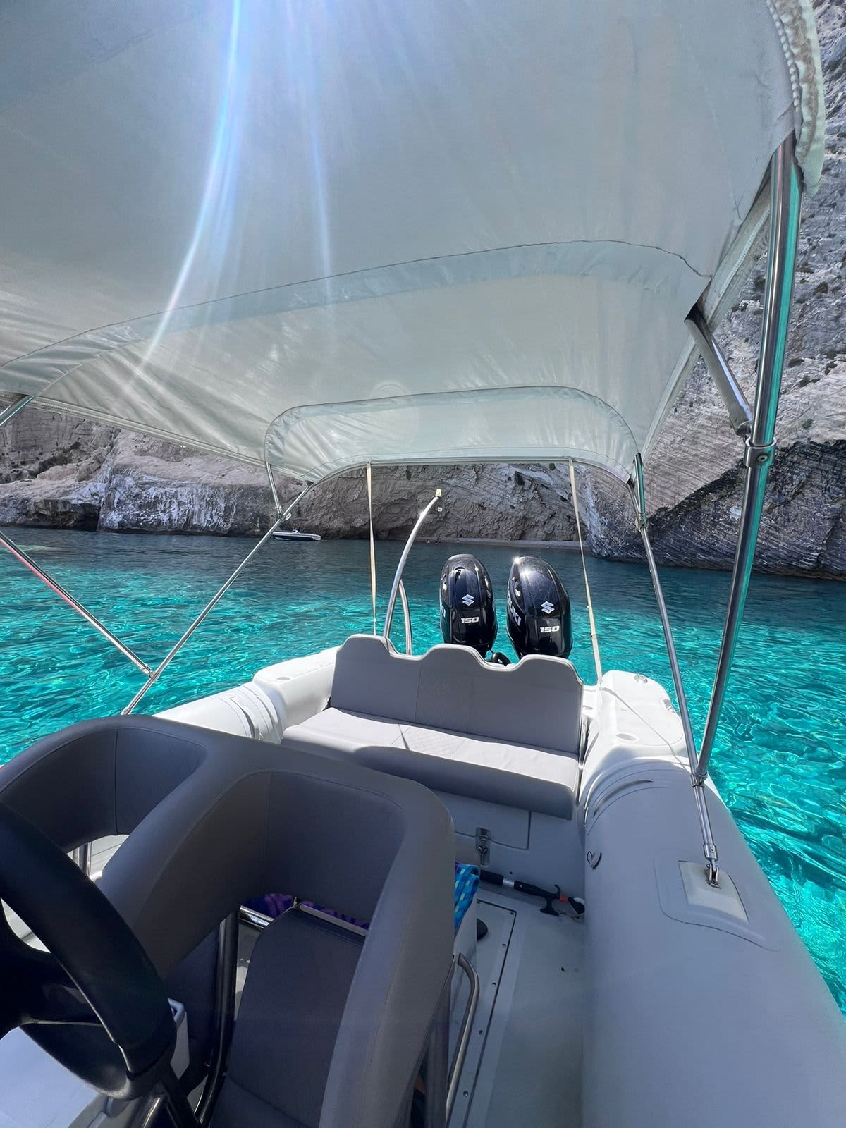 Escapada a Zakynthos: 3 horas y media de relax en una lancha motora.