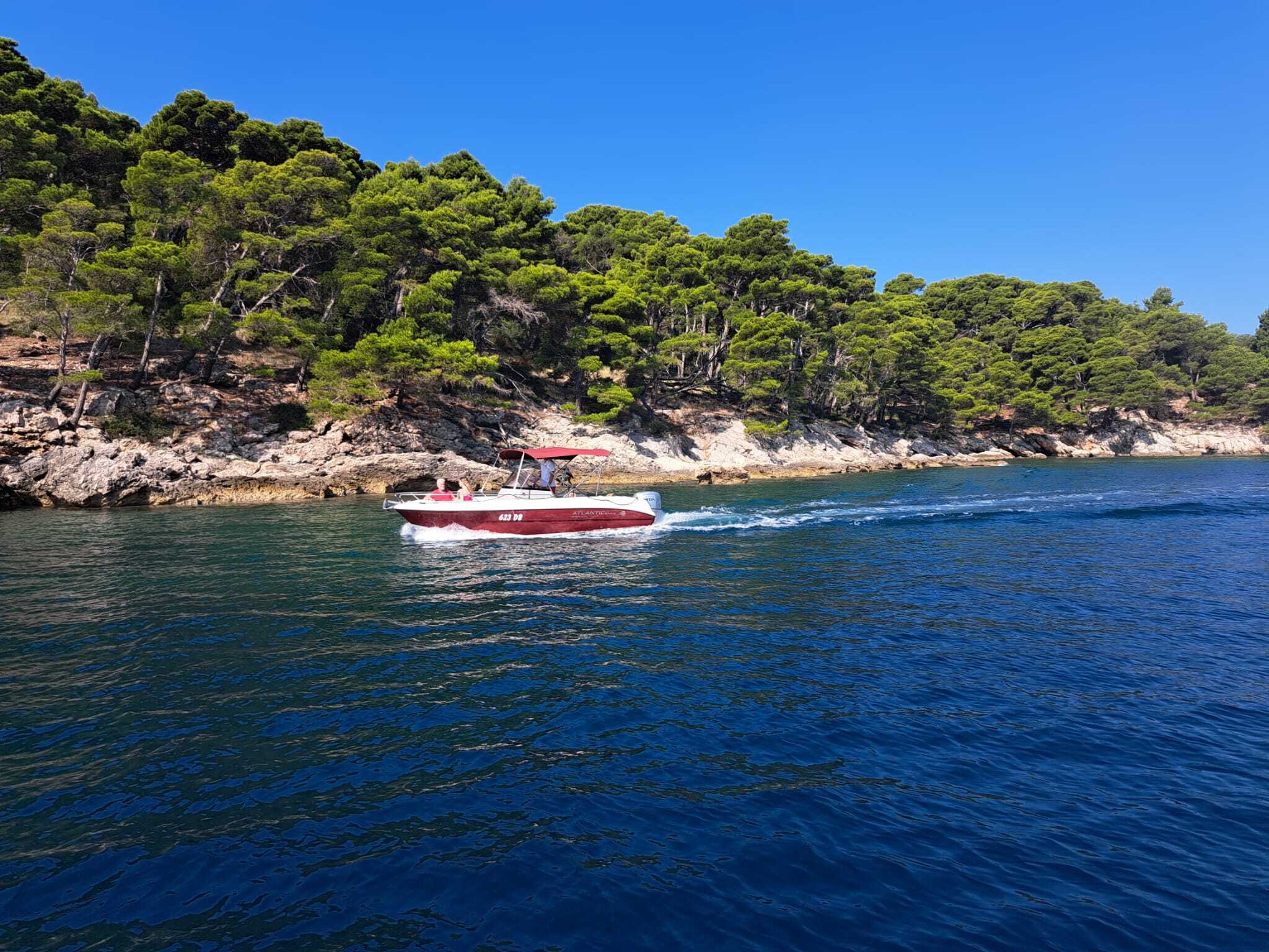 4 hours Blue cave and Elaphiti islands private boat tour