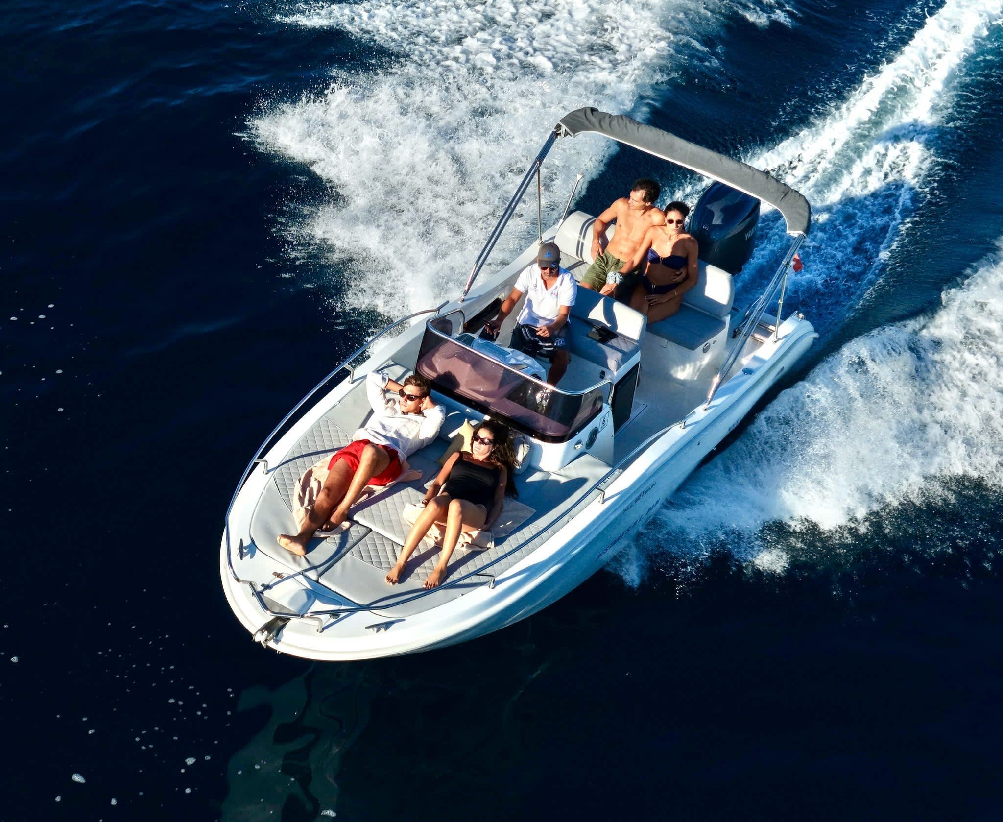 Capri Boat Tour – Full Island Discovery