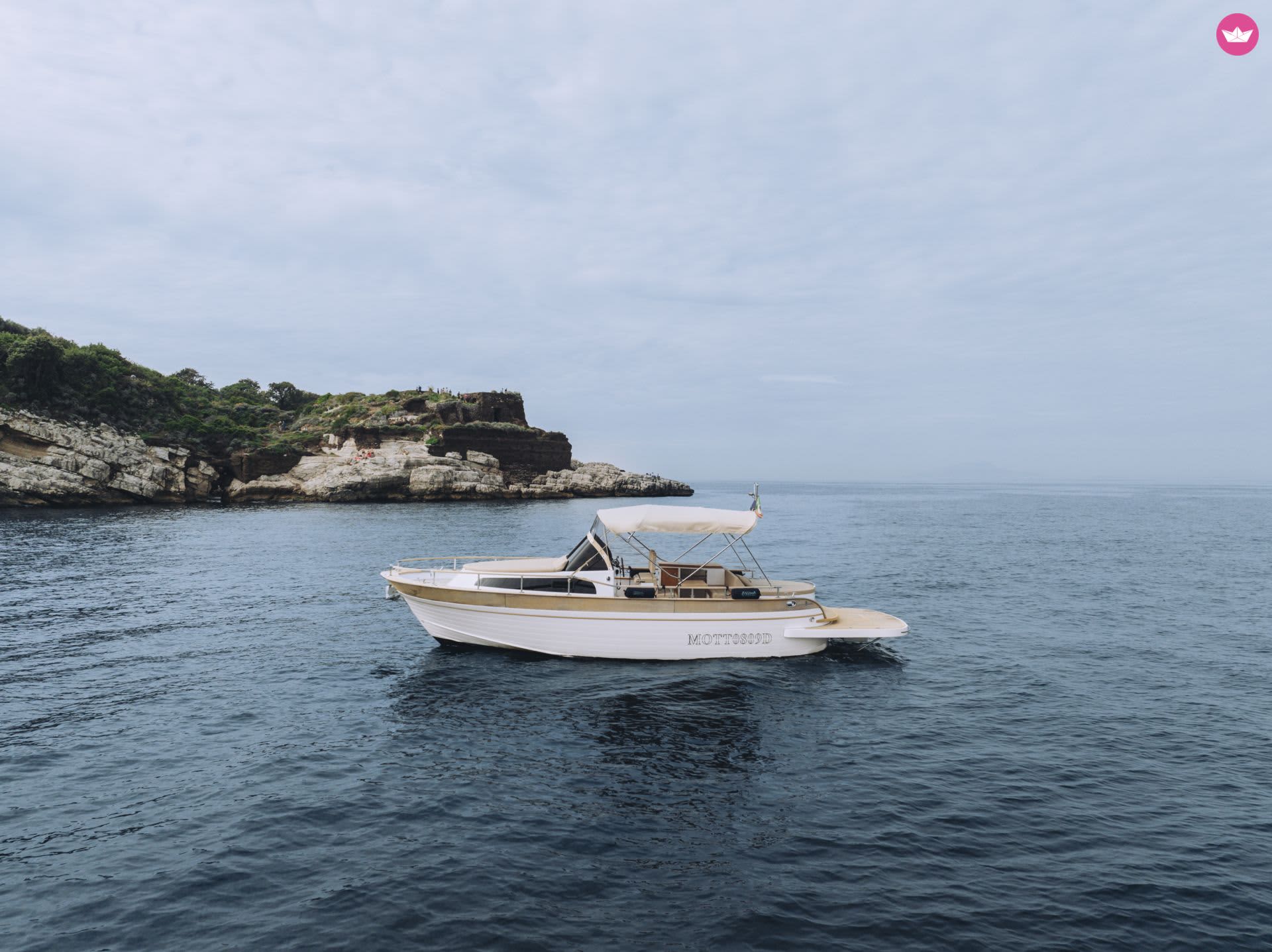 I segreti di Ischia e Procida: crociera privata di un giorno intero da Amalfi