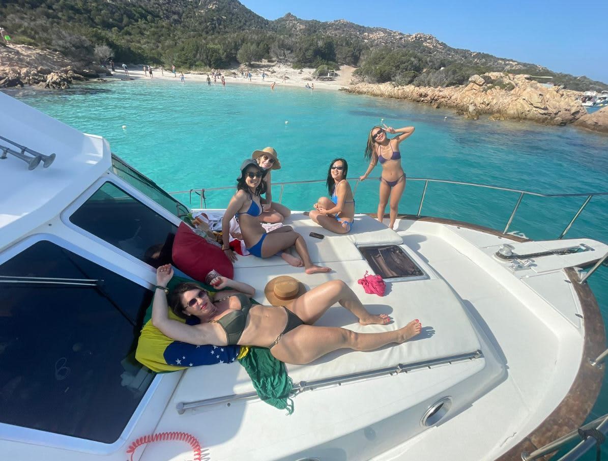 Ein Tag in Palau auf einem Motorboot