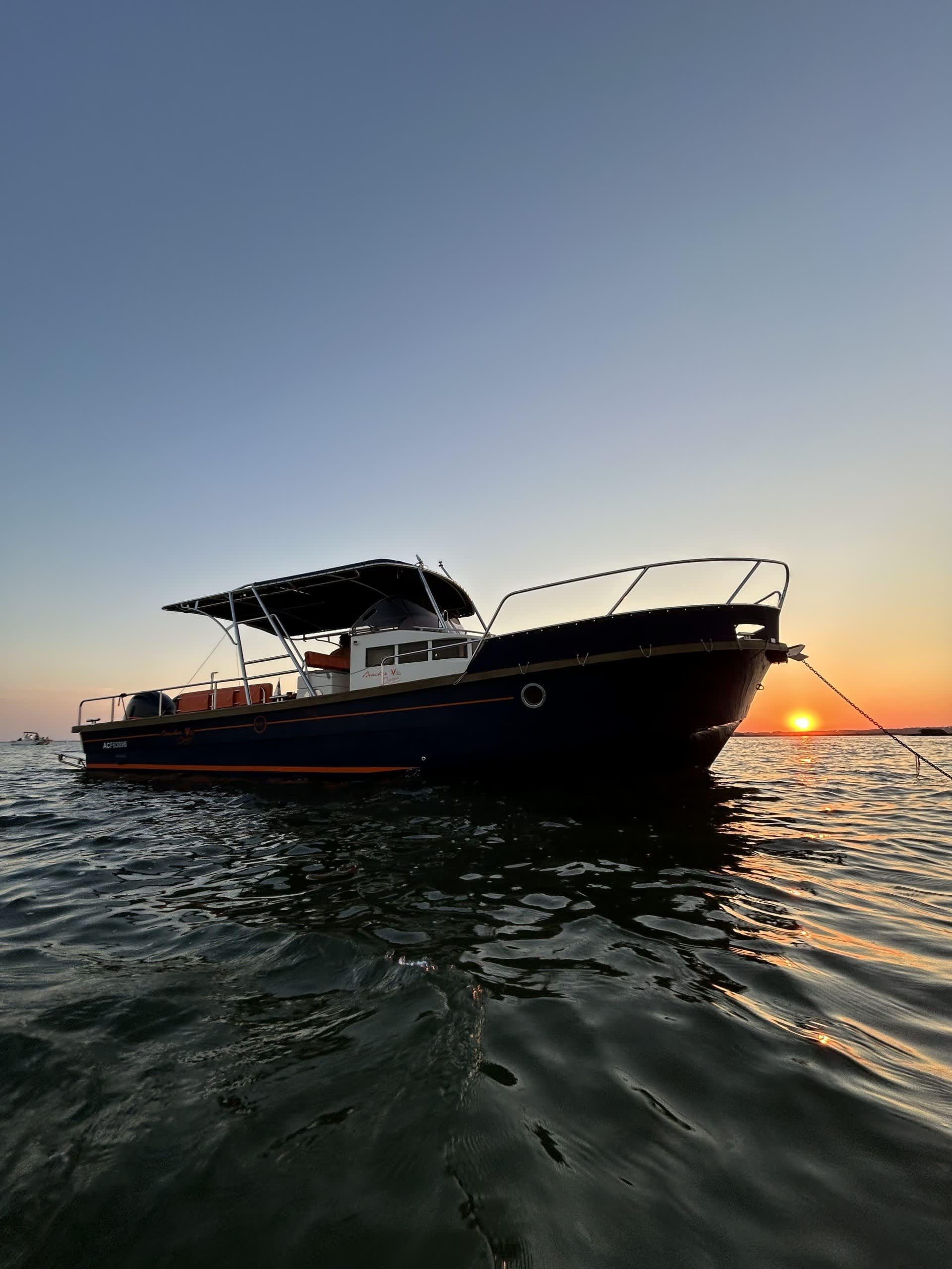 Su lancha motora privada para pasar un día alrededor de Arcachon.