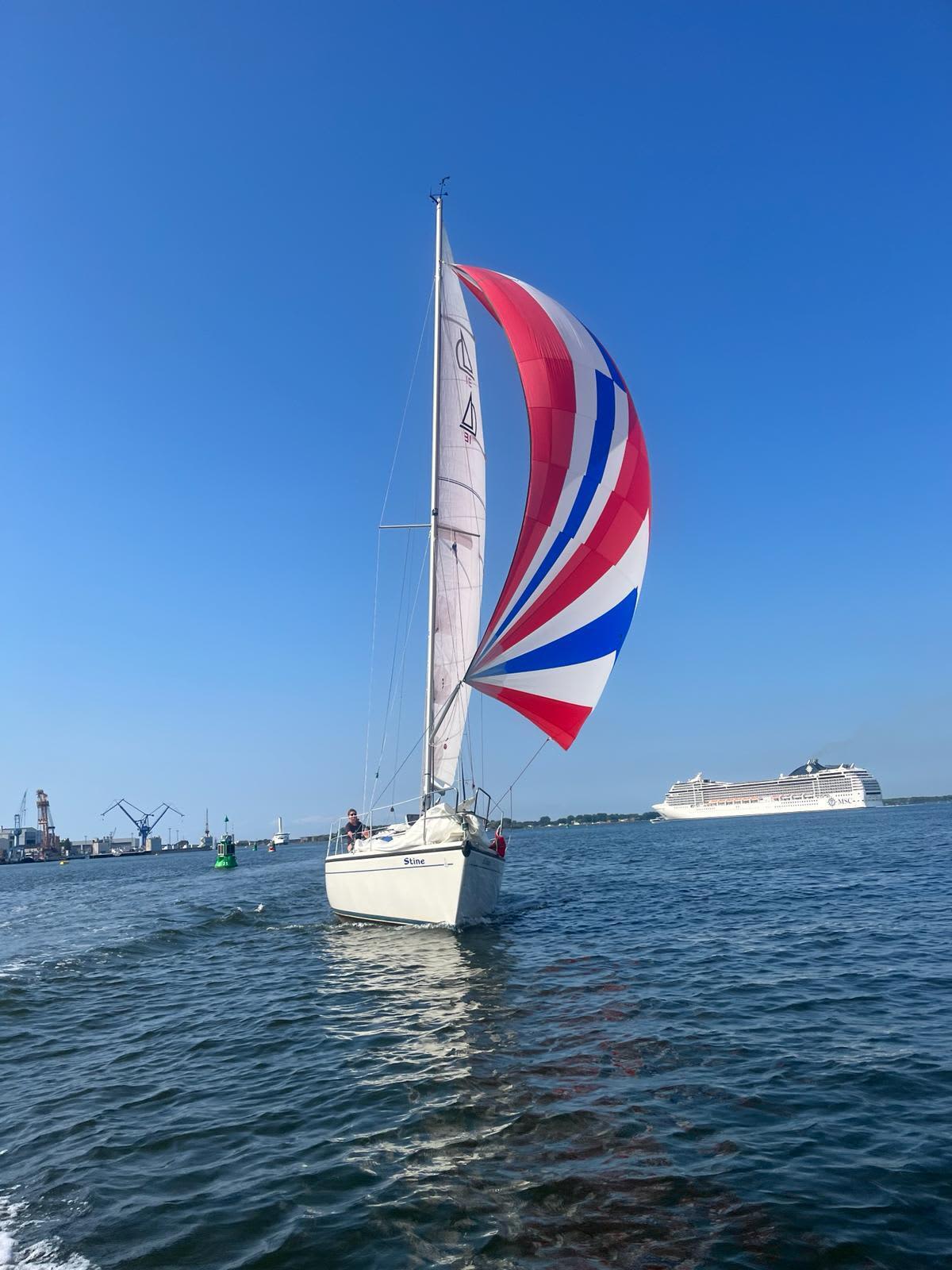 Αξέχαστες αναμνήσεις στη θάλασσα: Περάστε 9 ώρες εξερευνώντας το Ρόστοκ