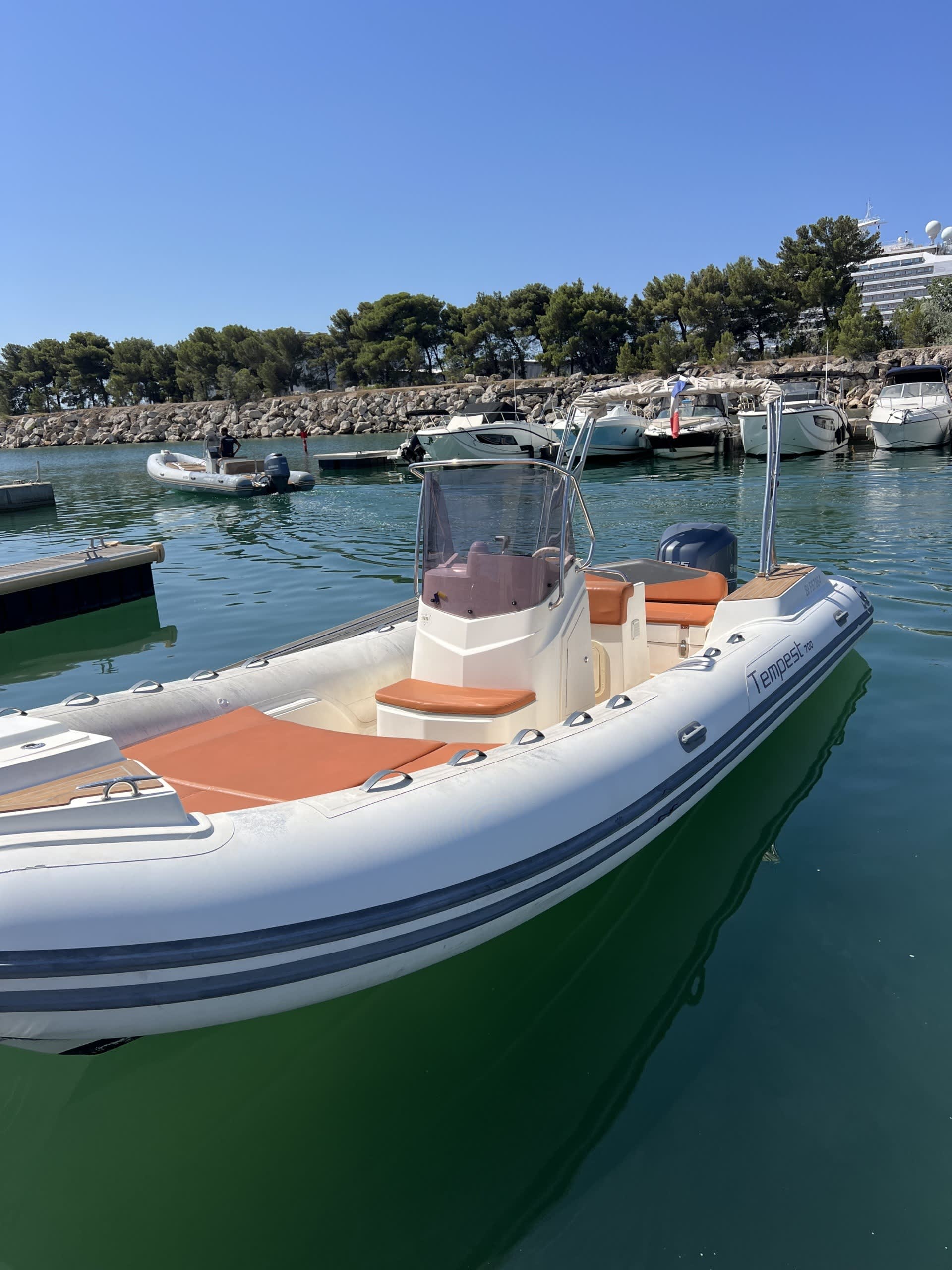 Beleef Marseille als nooit tevoren vanaf een motorboot.