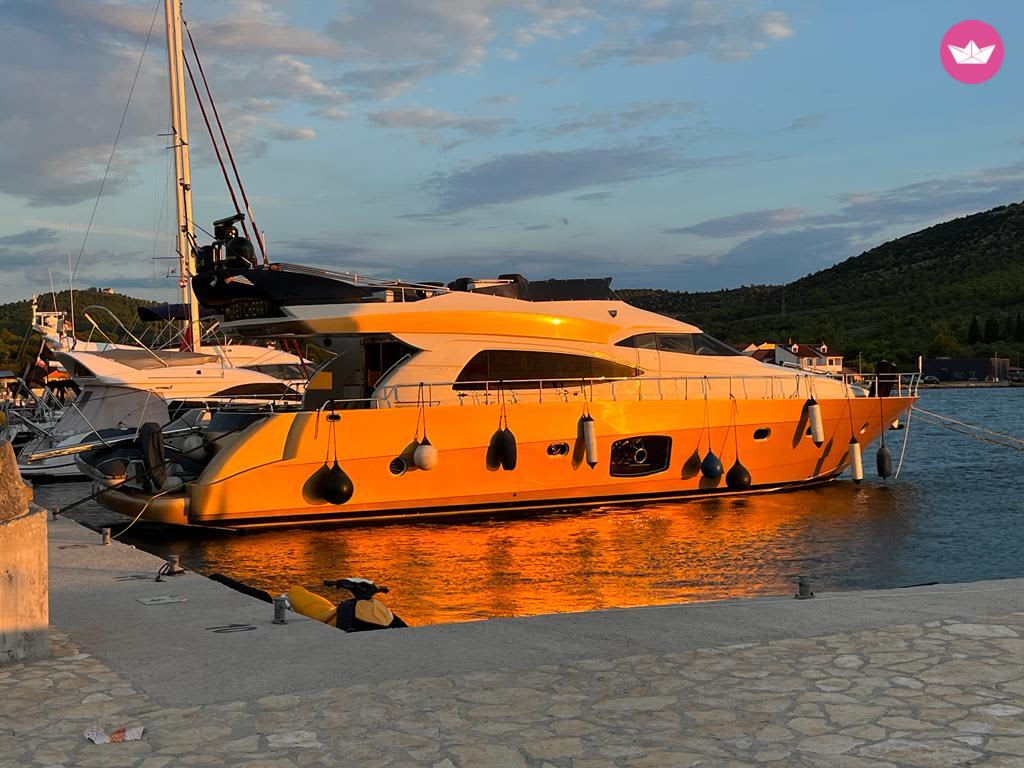 Private boat tour to Kornati Islands and Telašćica (9 hours)