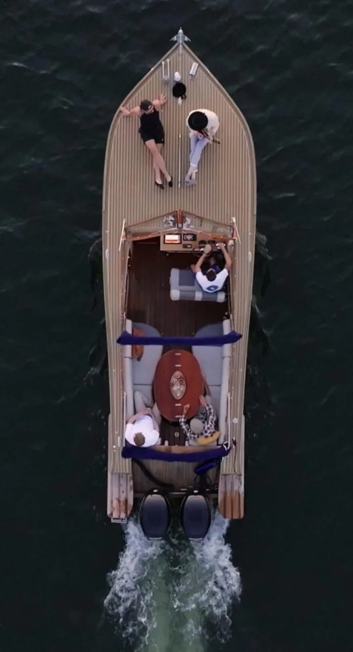 2 hours tour with Hand carved Unique Brita