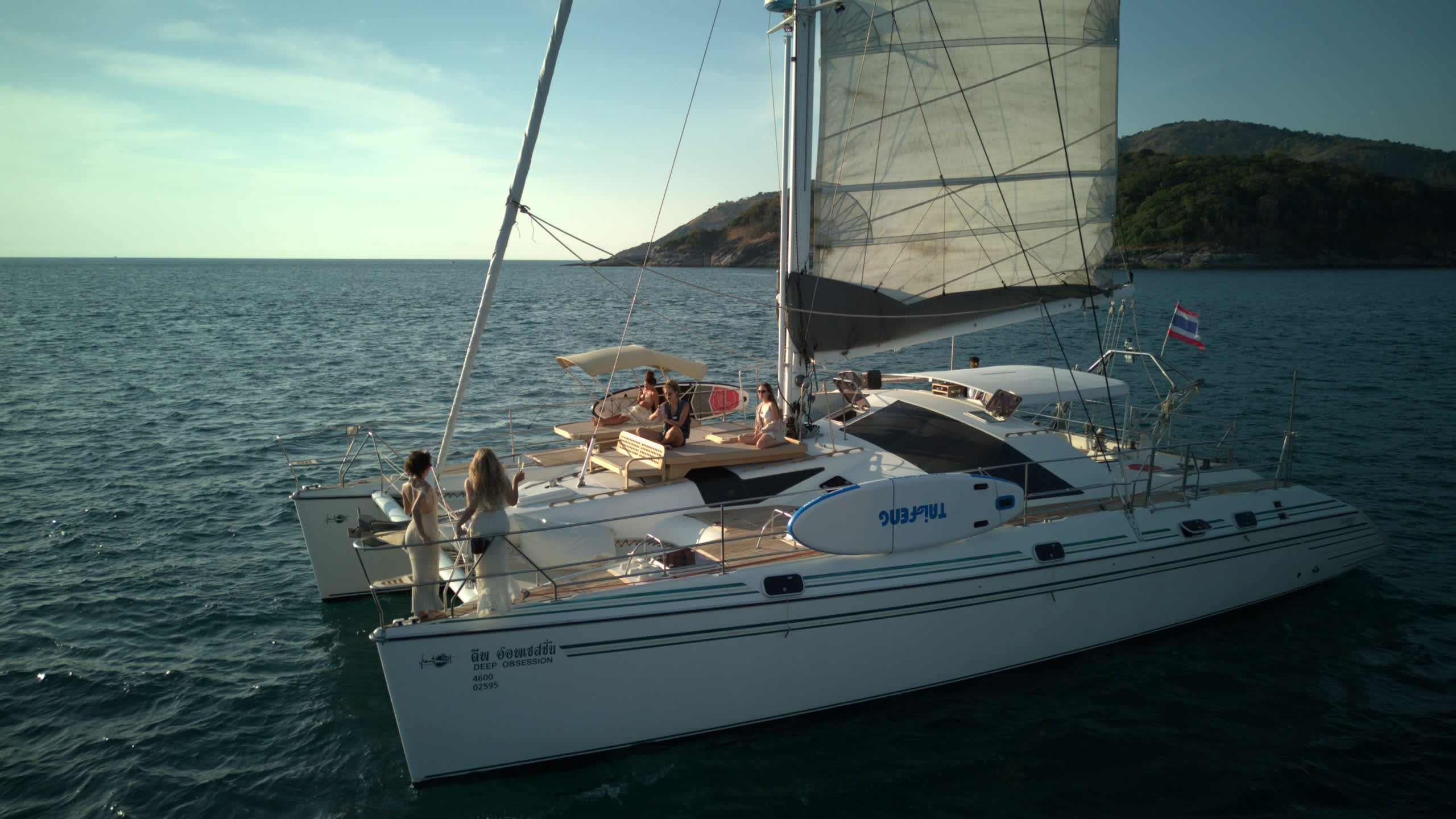 Relax in Phuket: 10h30 of sun on a catamaran