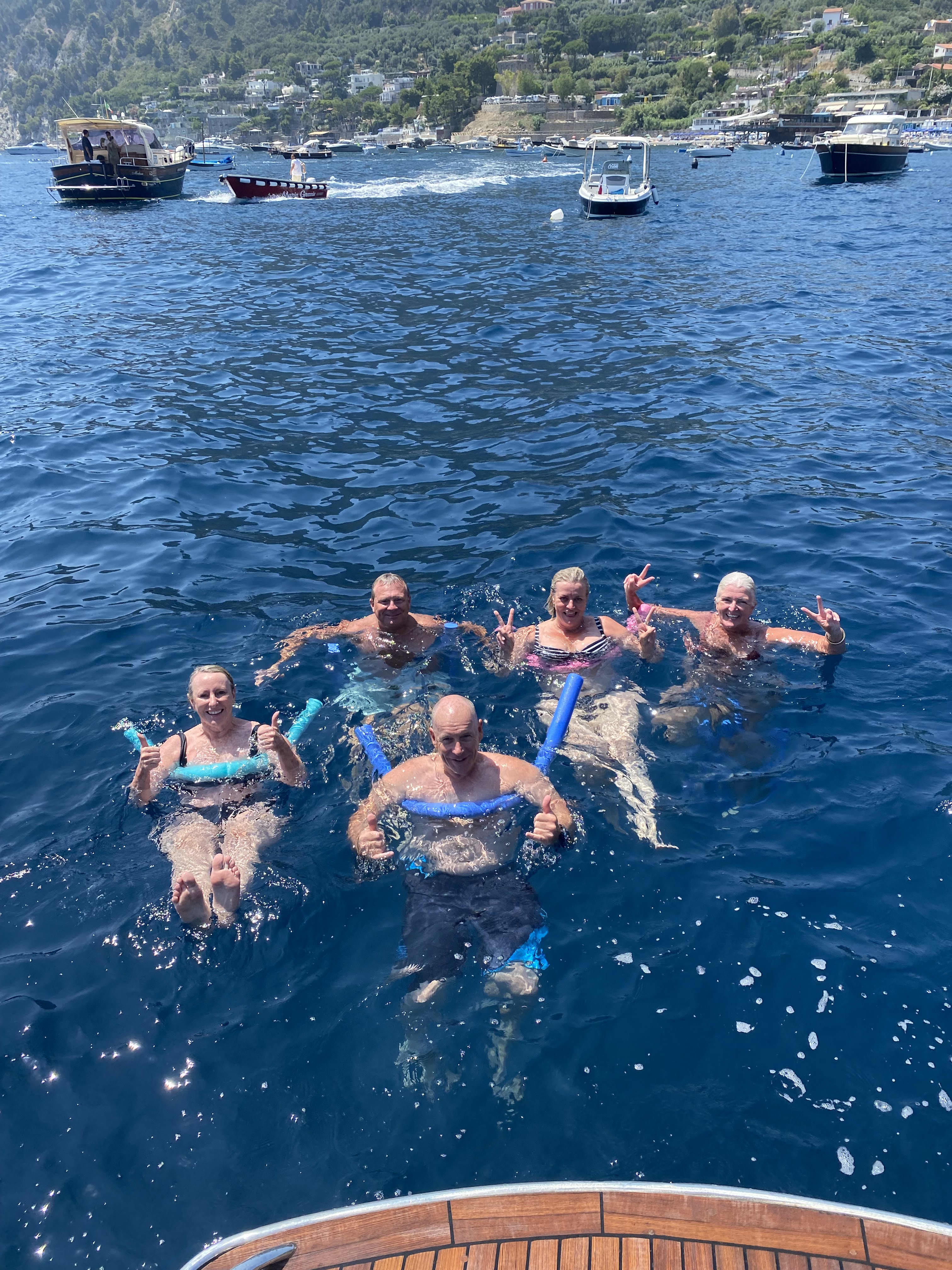 Capri et Nerano avec style : à bord de l'élégant Mimi Libeccio 9.5