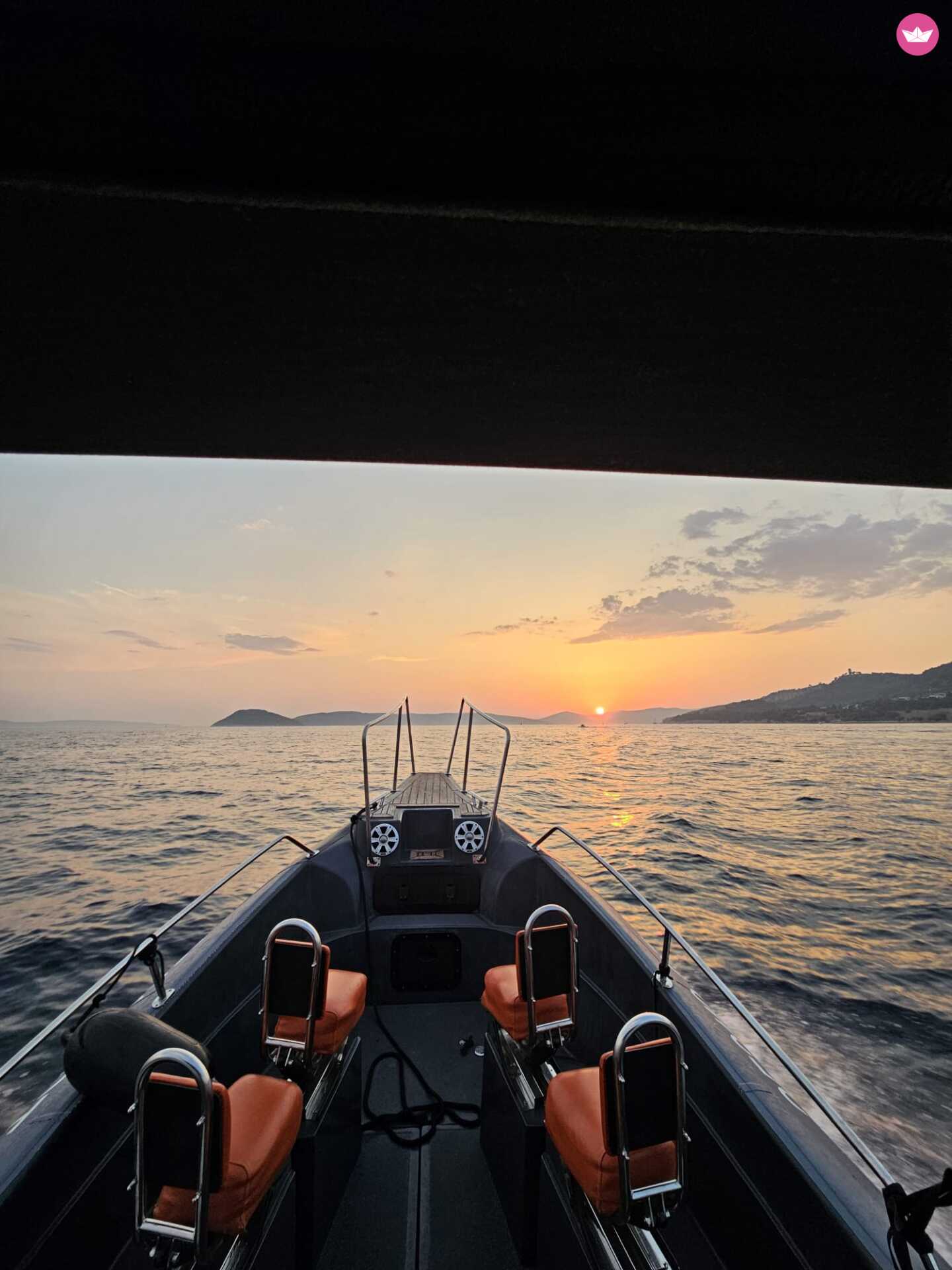 Εκδρομές σε νησιά με ταχύπλοο: Σόλτα, Μπρατς και εμπειρία Sunset Lounge από το Σπλιτ