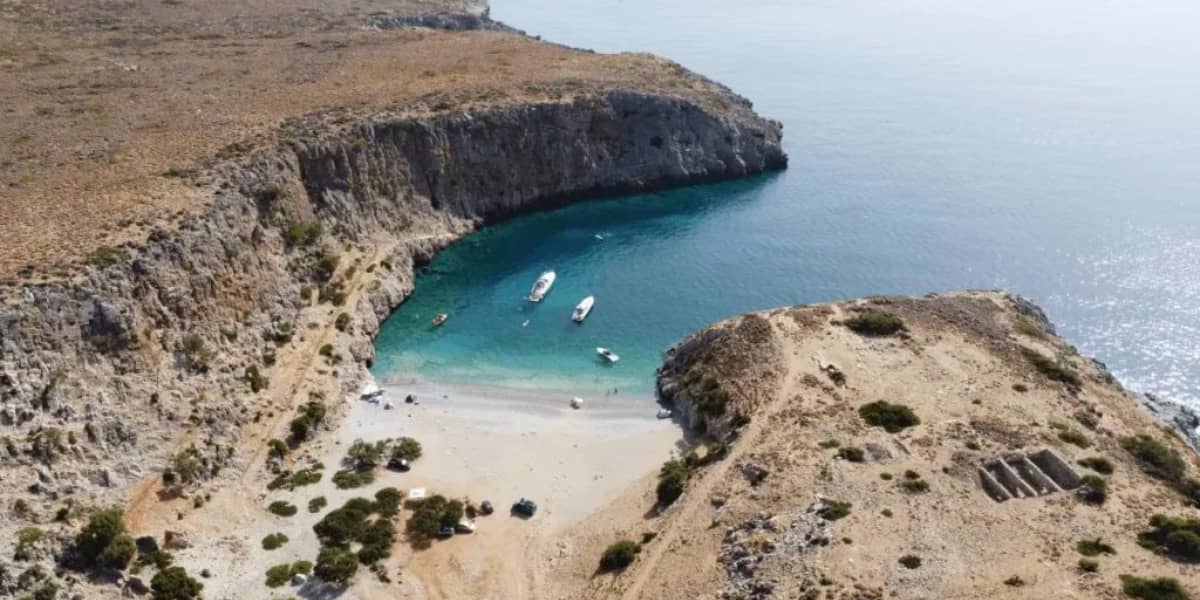 Découvrez le lagon le plus emblématique de Crète en privé – Une escapade de 6 heures entre beauté et légende
Balos Gramvousa Menies