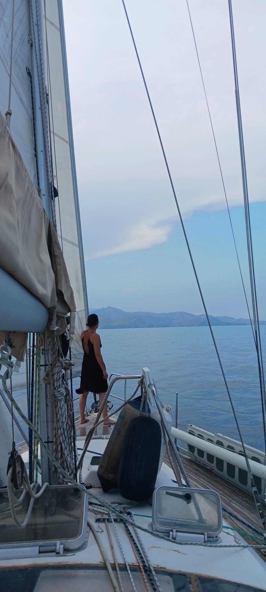 Relájate en Saint-Cyprien: 9 horas de sol en un velero.