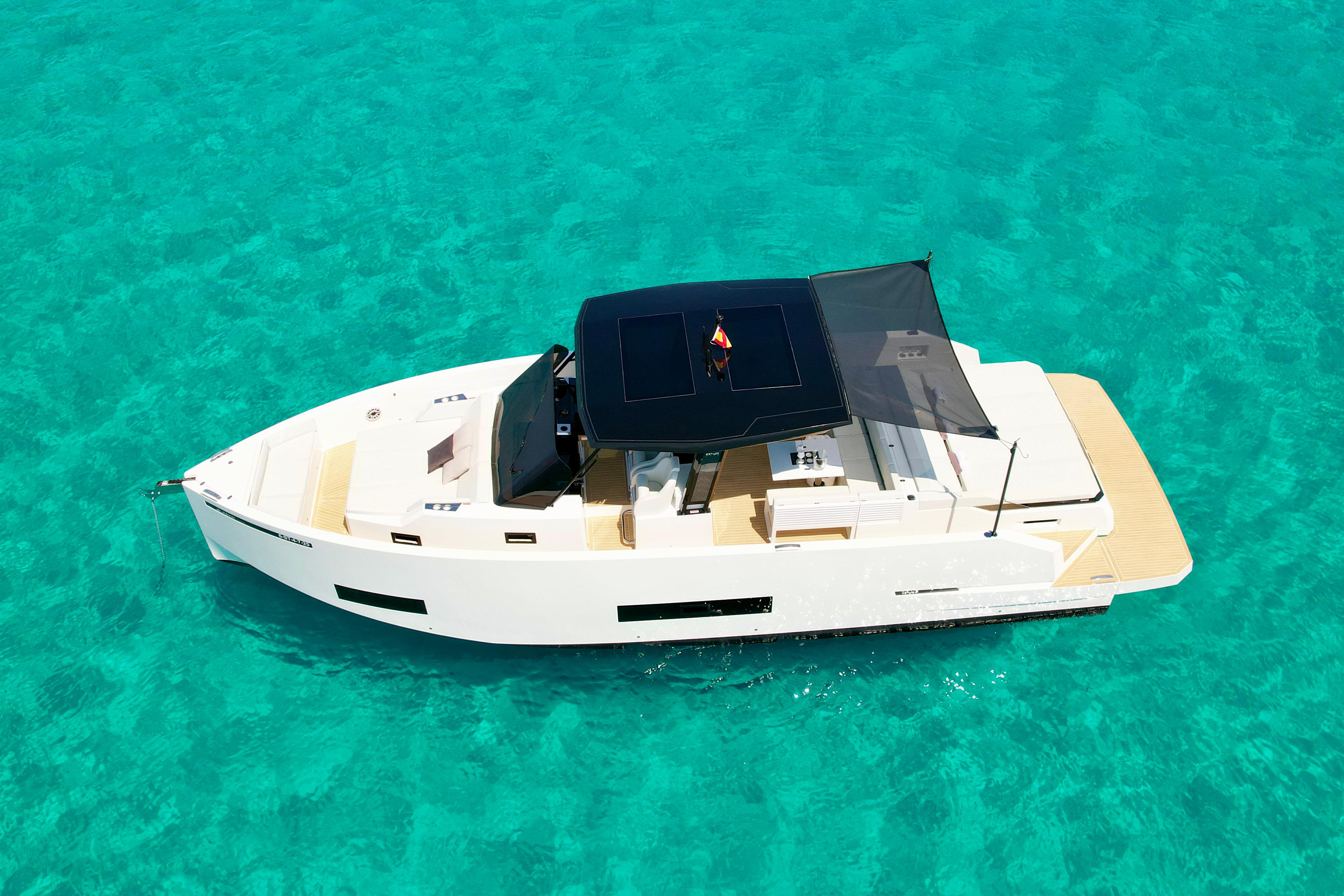 BB ozatu - D42 Three Islands Boat Tour: Ibiza, Formentera and Espalmador