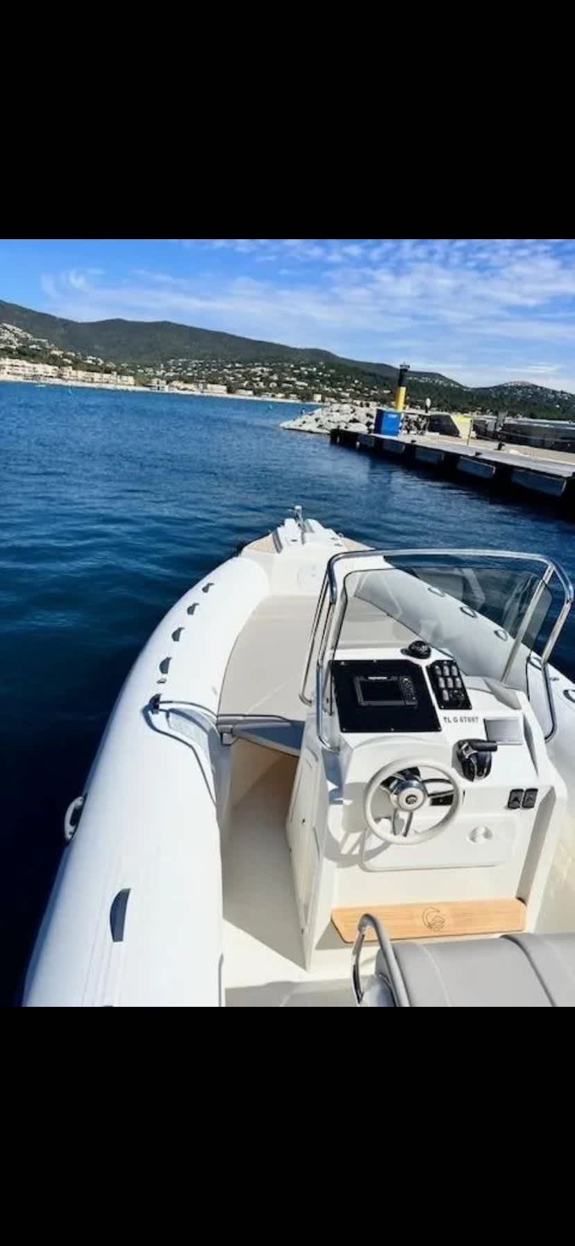 4 horas en Mandelieu-La Napoule: Alquile una lancha motora y disfrute.