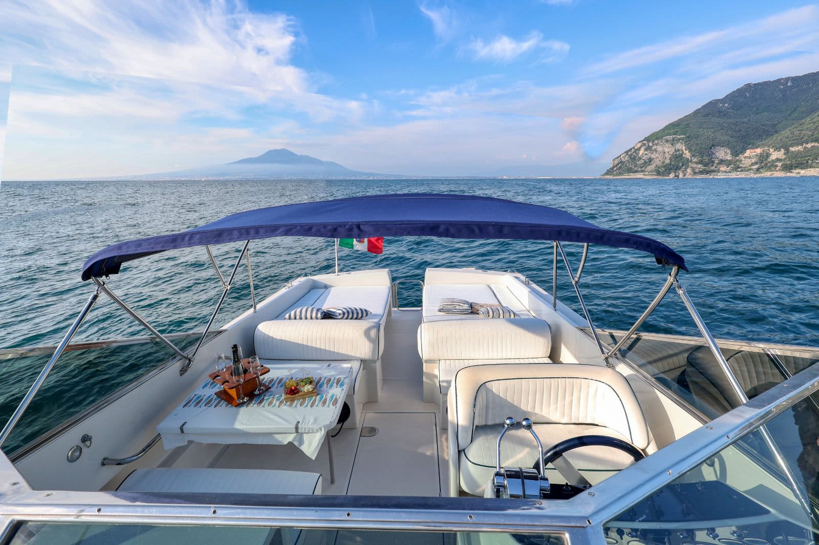 Entre el mito y la belleza: Positano y Li Galli