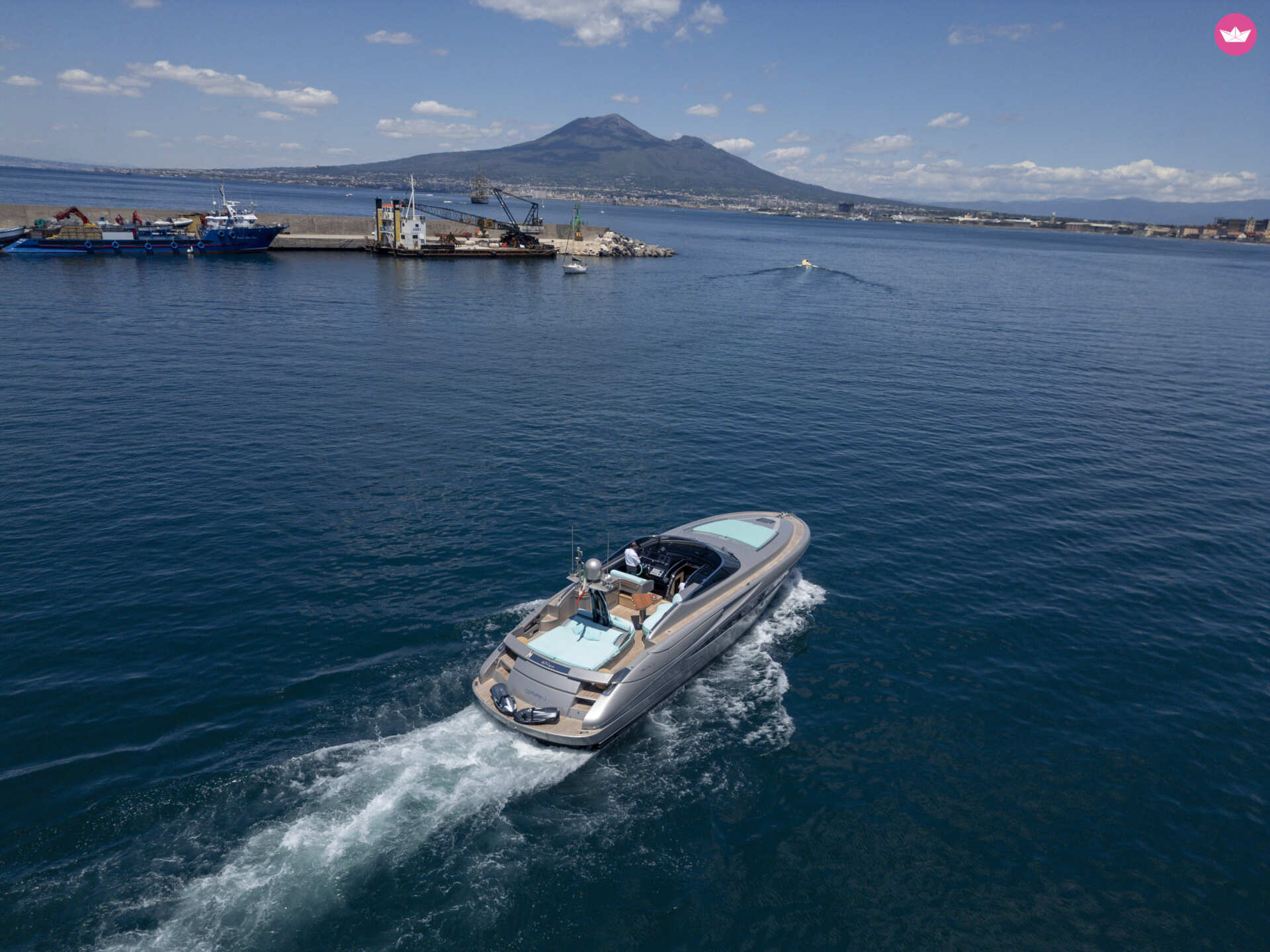 Découvrez Ischia par Riva Rivale 52