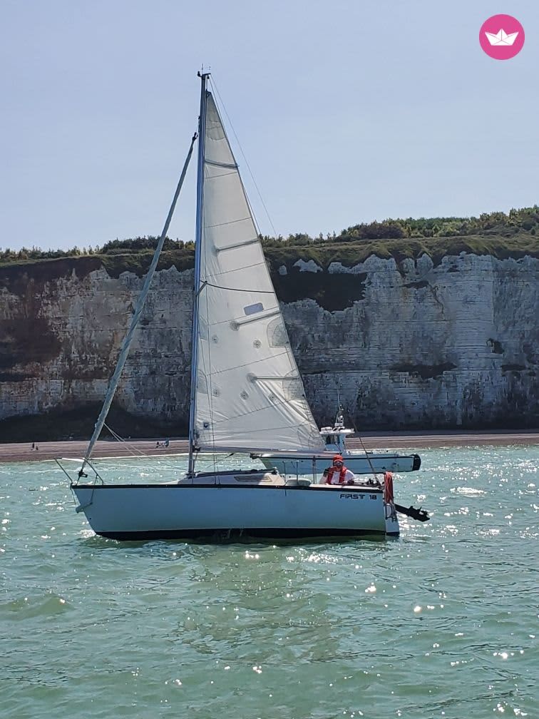 Morning sailing & introduction to sailing