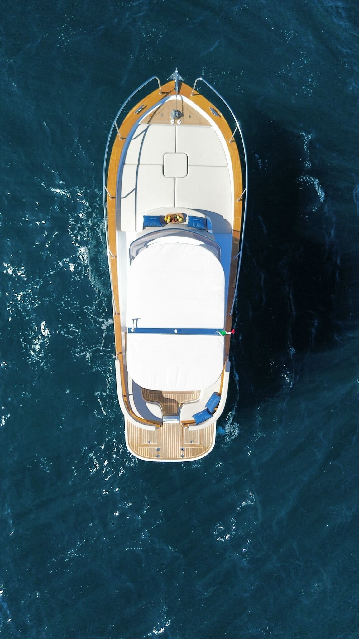 Gozzo VIVEUR : Excursion de 7 heures sur la côte amalfitaine au départ d'Amalfi