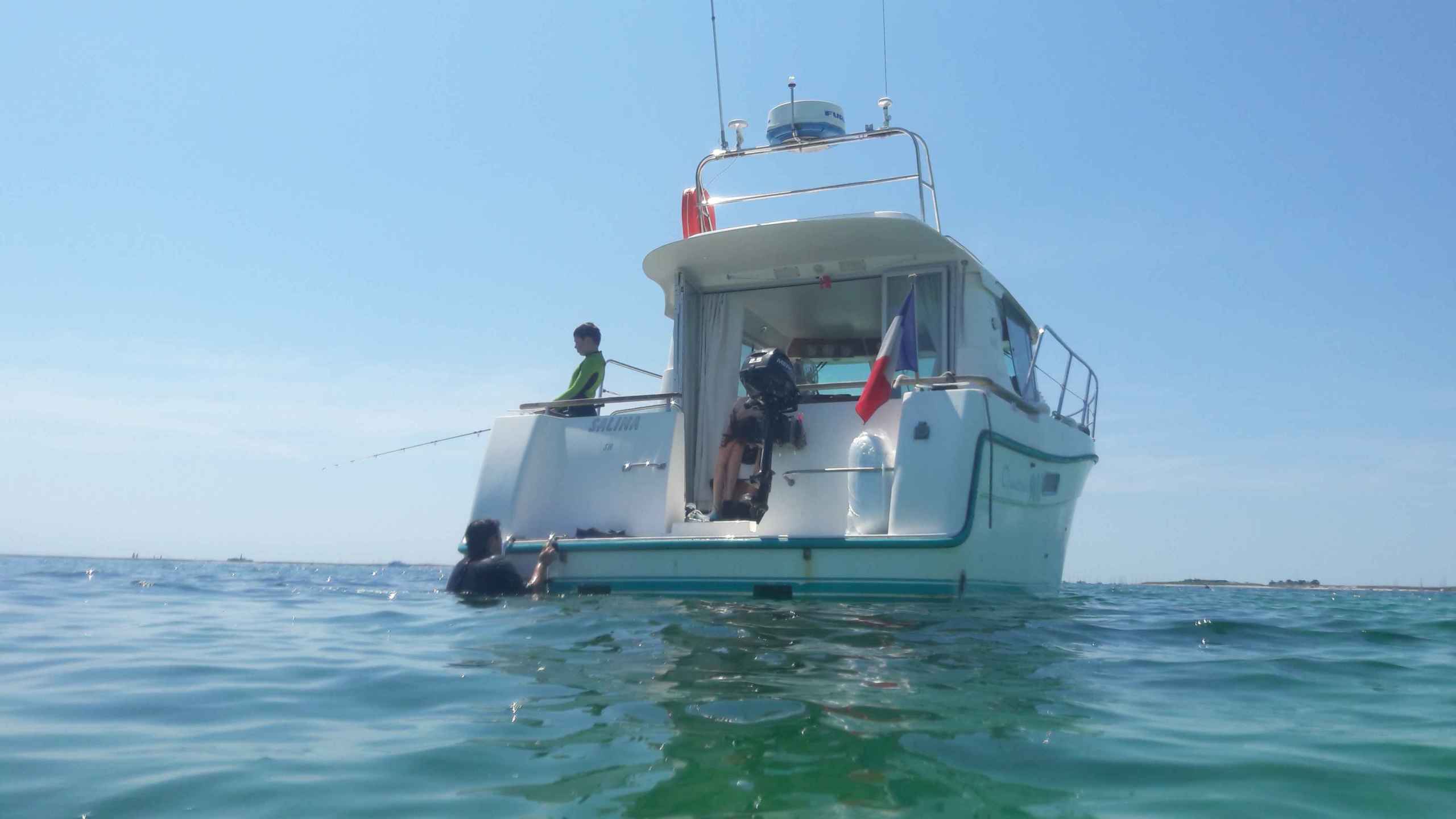 Half-day trip in Morgat on a motorboat