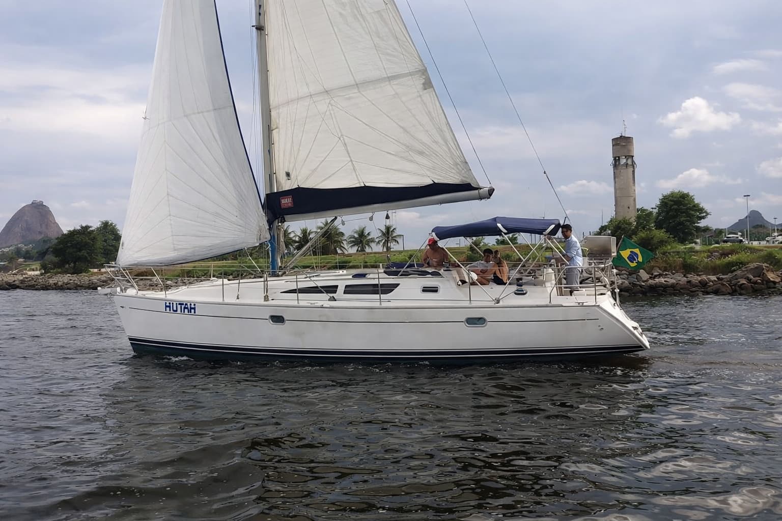 Experiência de 9 horas de velejar no Rio de Janeiro – Rota personalizada e destaques da costa