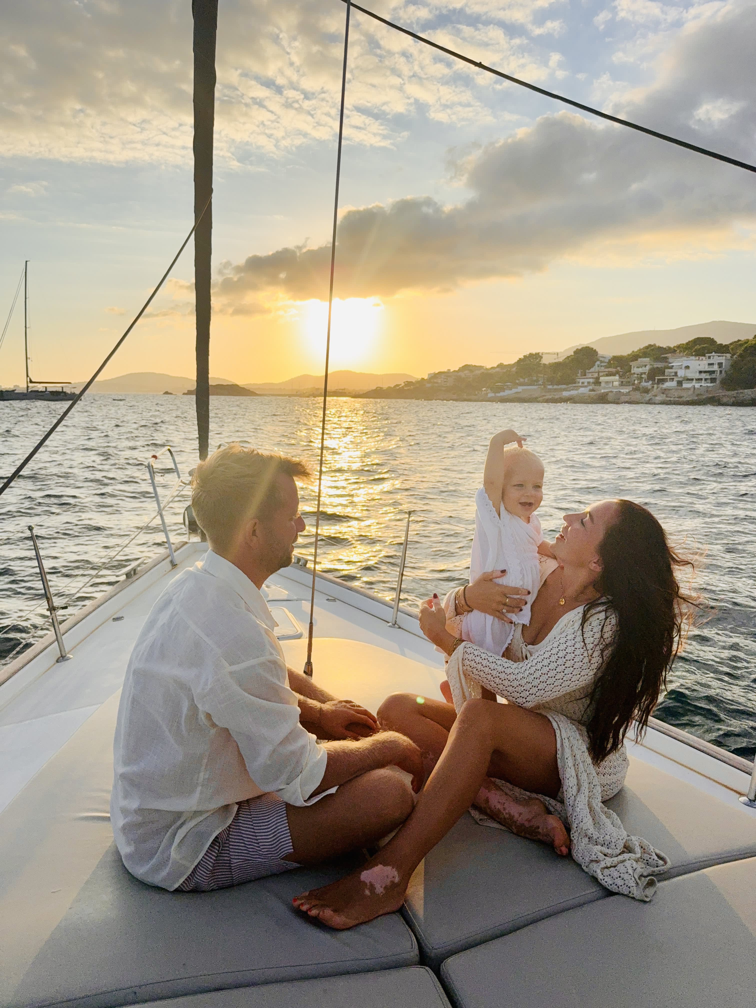 Cover of activity #1557