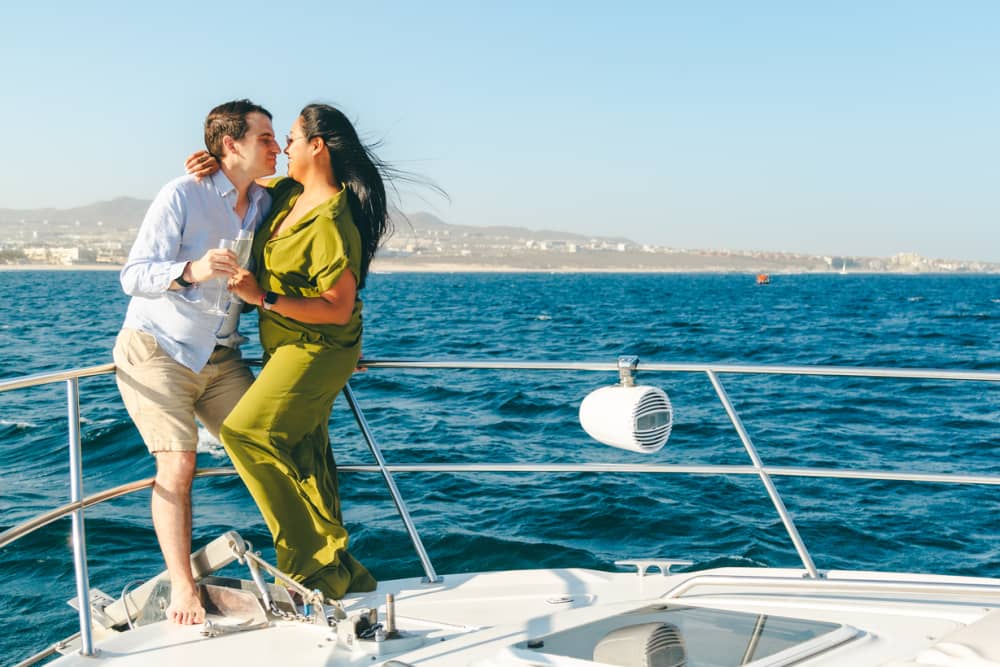 Luxus enthüllt: VIP-Yachtkreuzfahrt in Cabo San Lucas