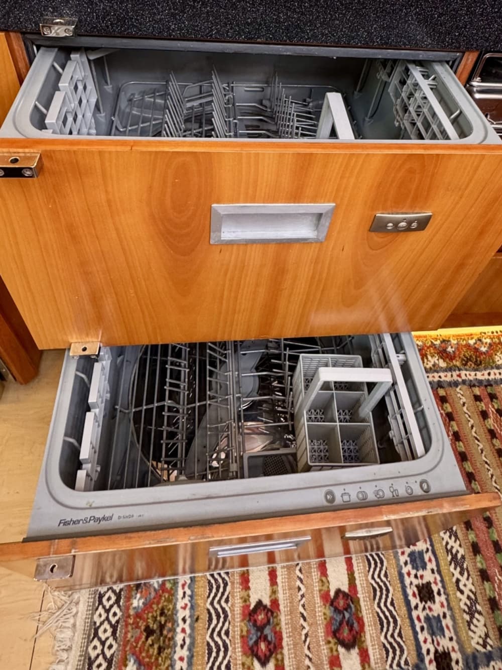 One day to discover Aeolian Islands: The true Dolce Vita on a sailboat