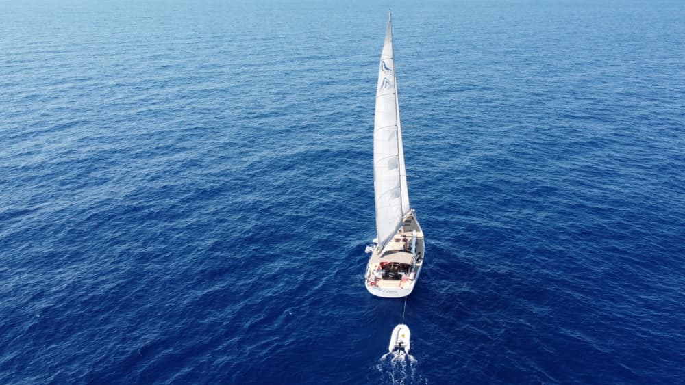 One day to discover Aeolian Islands: The true Dolce Vita on a sailboat